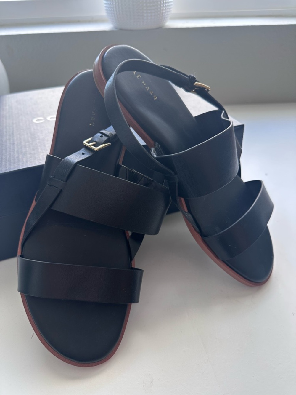 Cole Haan Flynn Flat Sandals Leather Black - 8.5 - Picture 7 of 9